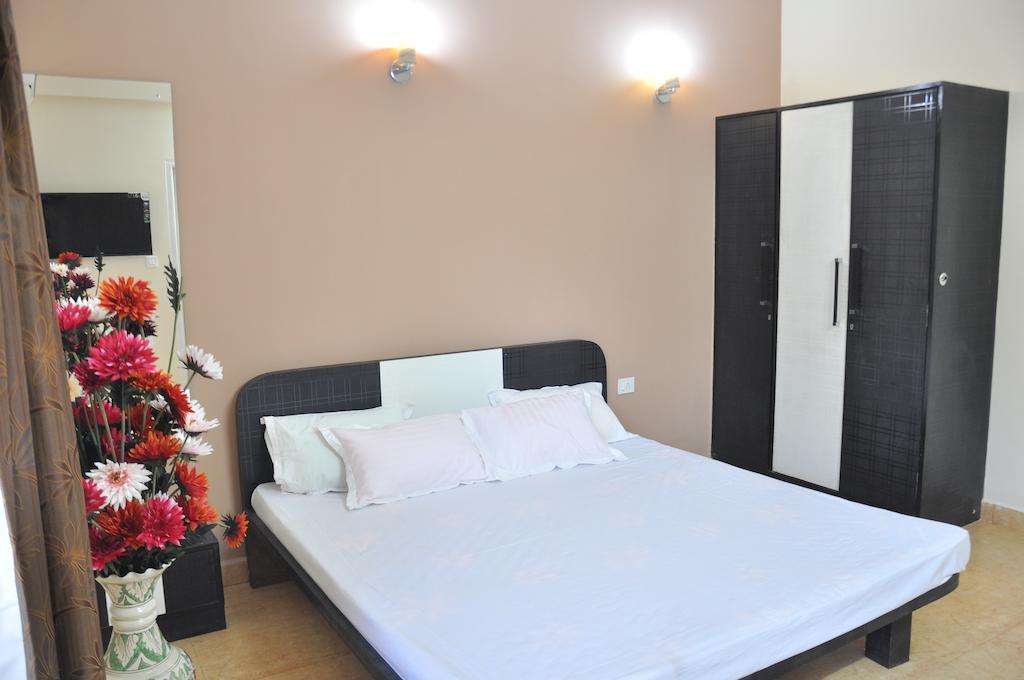 Ocean Crest Hotel Колва Экстерьер фото